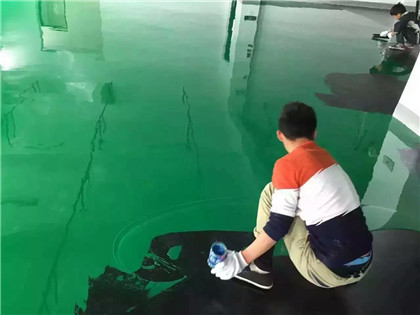 崇信下面给你一份环氧地坪漆施工的完整流程